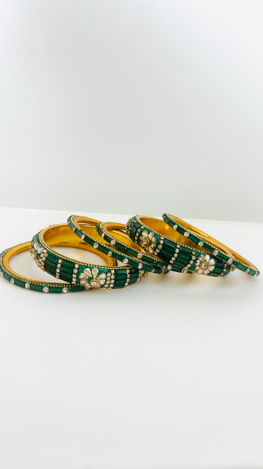Set of green-gold bangles